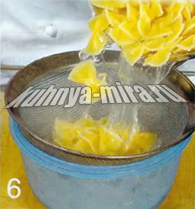 Фарфале с миндалем и мятой