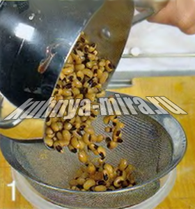 Тосканский суп с фасолью и макаронами