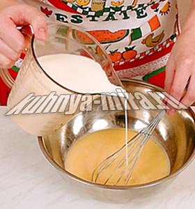 Запеканка из мясного фарша с зеленью, чесноком и макаронами 2