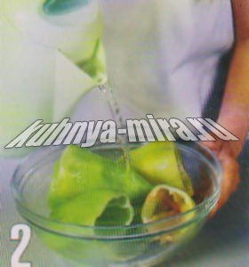 Перцы болгарские с мясным фаршем. Шаг 2